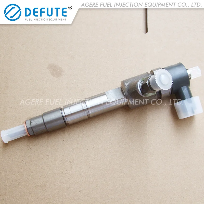 

Common rail fuel injector 0445110529