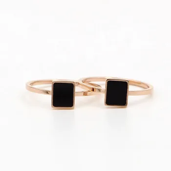 

Fashion Brand Rose Gold Color Stainless Steel Love Black Square Ring Geometry Women Wedding Party Gift