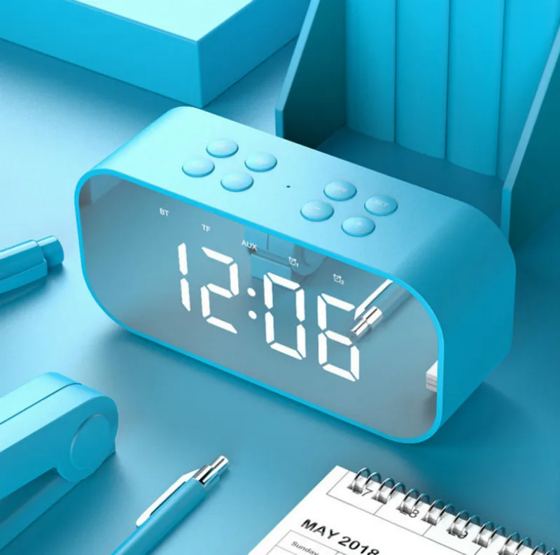 

Digital LED Alarm Clock Screen Snooze Button Voice Control USB/Battery Powered Hanging Led Mirror with Bluetooth Modern