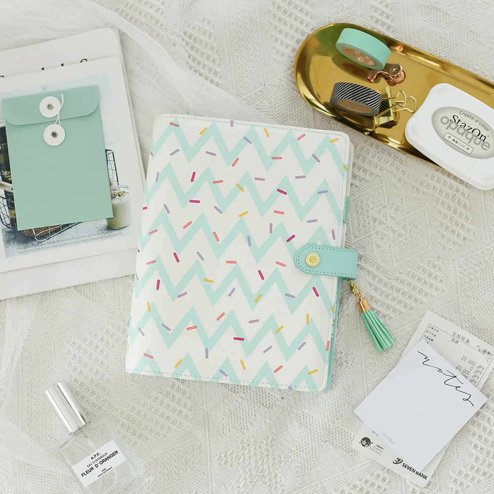 

Lovedoki 2019 Cute Doughnut A5 Planner Dokibook Spiral Notebooks Organizer Agenda for Filofax Student Diary Stationery Supplies