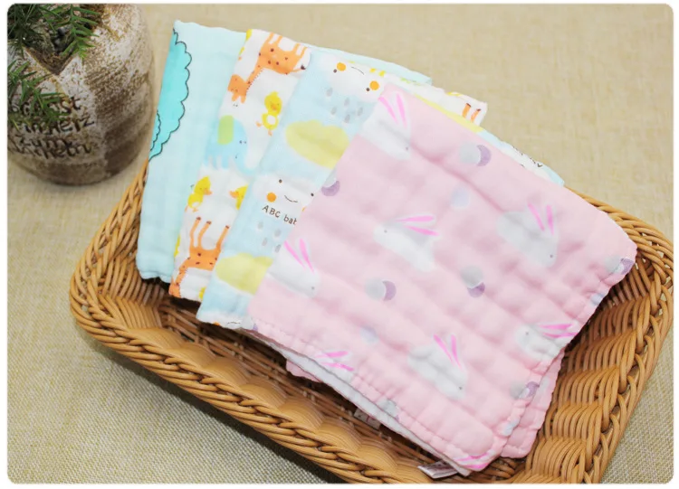 2pcs/lot Baby Face Towel 6 Layers of Gauze Washing Towel Baby Towel Cotton Printed Handkerchief 30*30CM