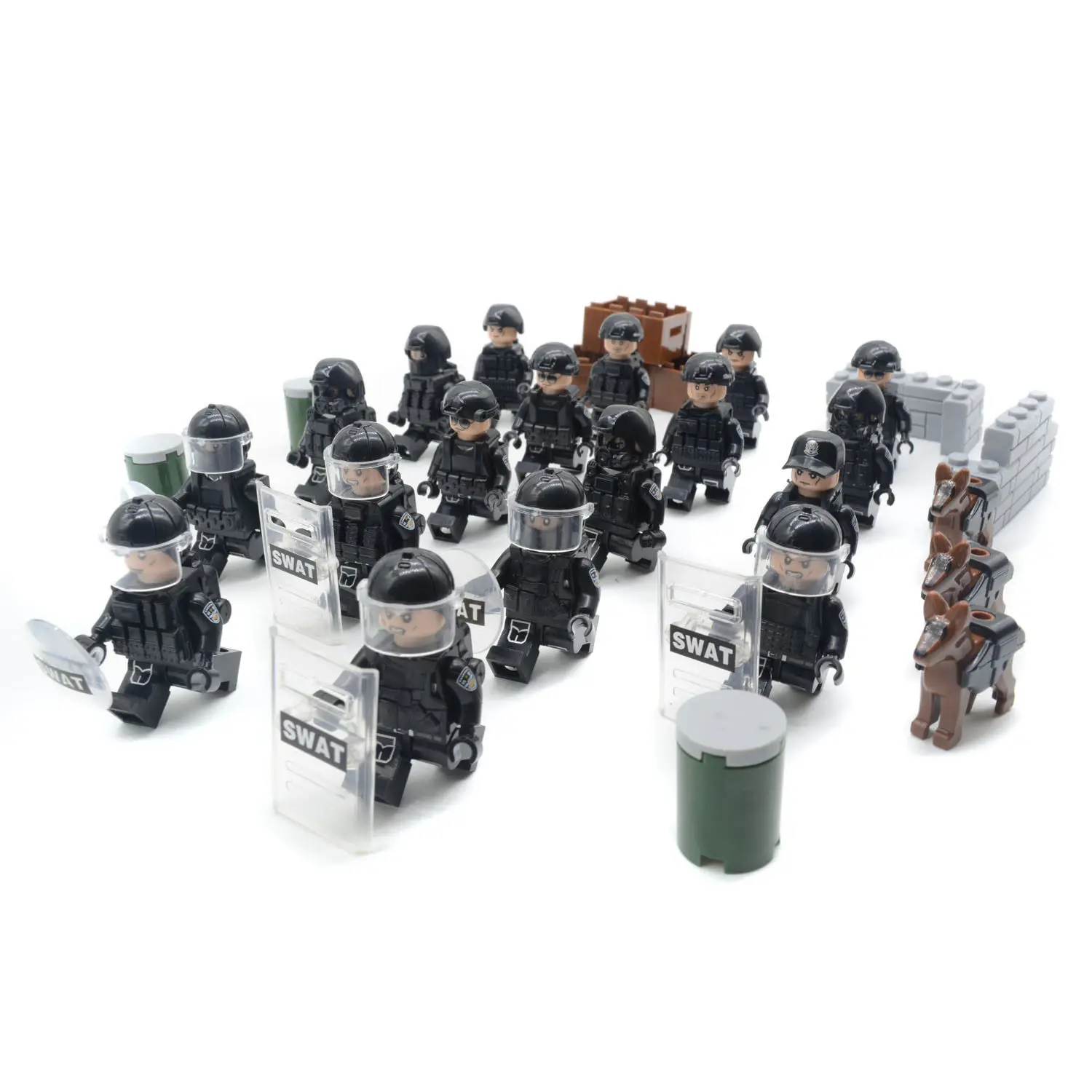 

18PCS SWAT Team Action Figures,Modern Police Squad DIY Building Toys Set,Special Weapon Armed Team Toys,Birthday Gift Choice