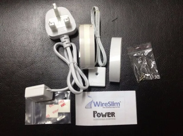 Wireslim 1000 W / 5A invisible câble d\'alimentation ultra mince ... Wireslim 1000 W / 5A invisible câble d\'alimentation ultra mince ...