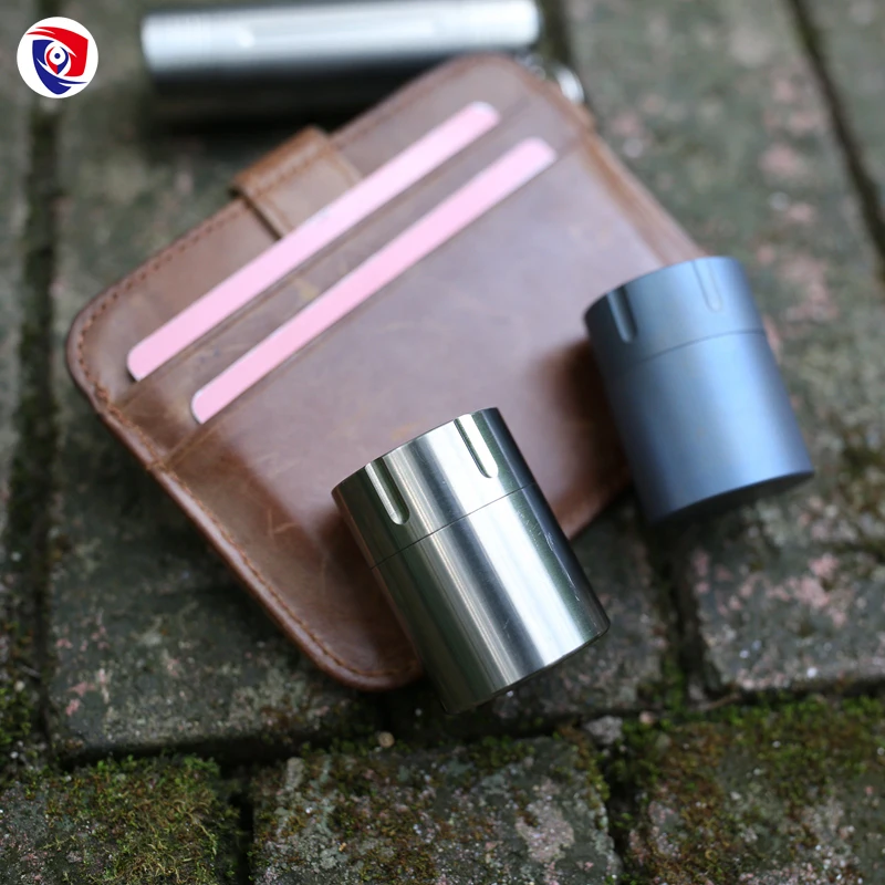 

EDC Titanium portable sealed waterproof container capsule bottle can medicine box storage tank multifunction outdoor EDC tools