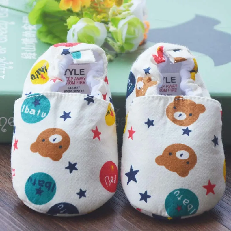 4564780197_2025671122