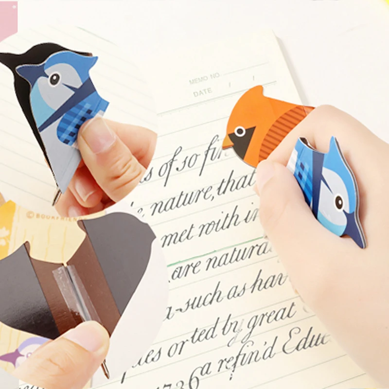

1PCS NEW Student Stationery Magnetic Bookmark Cartoon Bird ballpoint Pen 0.7mm Mini Ballpoint Pen Office Student