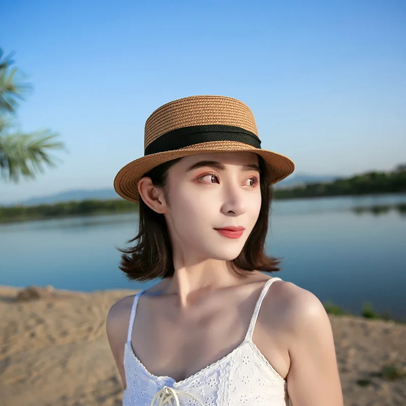 النساء الطاقية قبعة قبعات صيفية للسيدات شاطئ الشمس Bowknot قبعة من القش بنما قبعة للوقاية من الشمس الشريط الكلاسيكية أزياء الصيف أعلى
