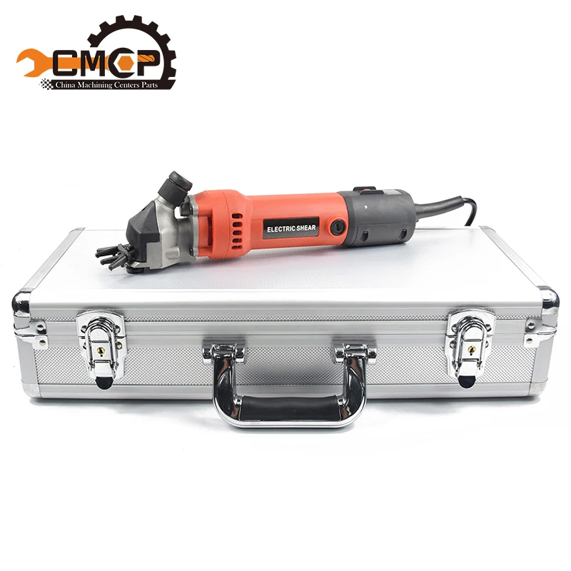 

680W Shearing Machine for Sheep Goat Sheep Shearing Clipper Electric Clipper for Pet +1Set 13 Tooth Shears Blade