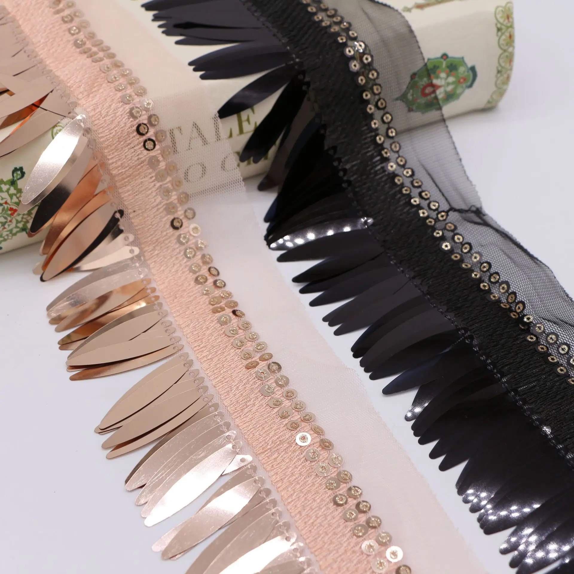 

10yard Gold Silver Sequins DIY Tassel Lace Trim Mesh Fabric Fringe Ribbon For Sewing Clothing Curtain Wedding Costume Accessorie