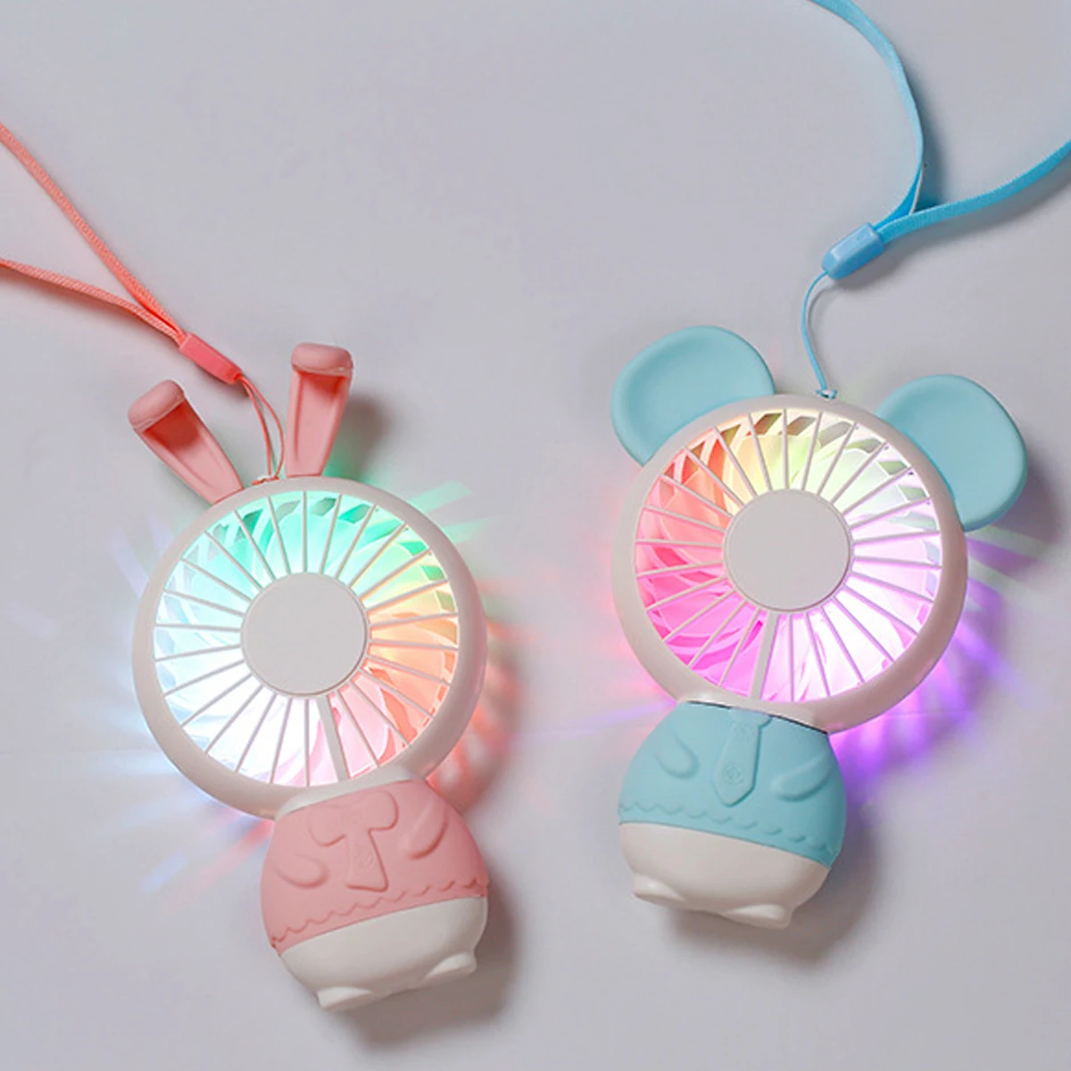 

Warmtoo Usb Rechargeable Low Noise Mini Fan Summer Desktop Electric Small Fan Portable Handheld Fan With USB Light