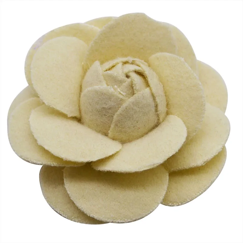 F03 Beige