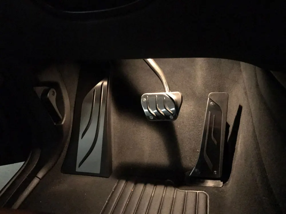 X6-AT1
