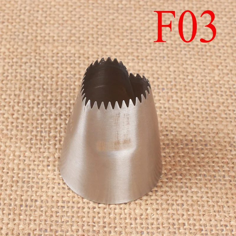 

#F03 Love Shape Pastry Nozzles for Cream Confectionery Nozzle Icing Piping Nozzles for Cakes Baking Tools Accessories