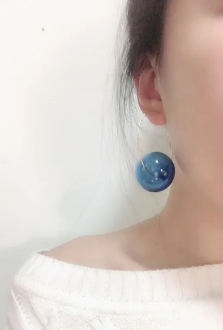 

2pcs High end gold Earrings big glass bubble different color style popular round glass ball women earrings jewelry accessories