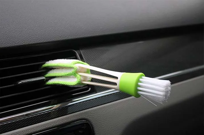 New Multifunctional Auto Air Conditioner Outlet Cleaning Brush Air Outlet Gap Dust Cleaner Car Interior Accessories (5)