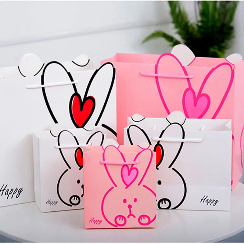 

FANLUS Children's birthday gift bag portable gift bag cute creative rabbit paper bag