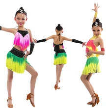 Новые высококлассные ребенок Костюмы для латиноамериканских танцев Танцы платье W/импортные красочные Ленточки, Salsa/Чача конкурс танцевальная одежда, сценический костюм Производительность