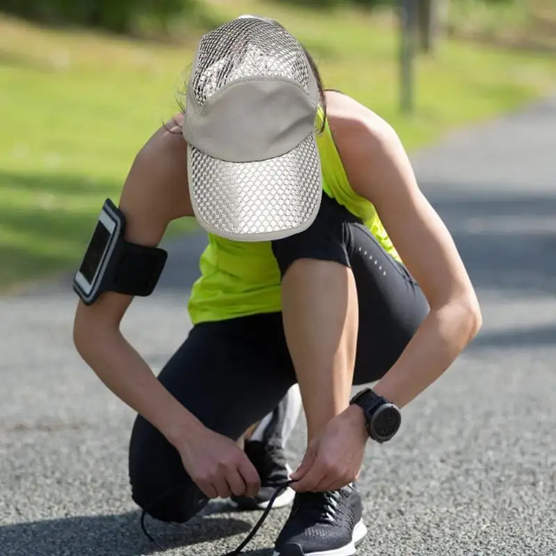 

1PCS Cooling Ice Cap Sunscreen Hat with UV Protection for Men Women