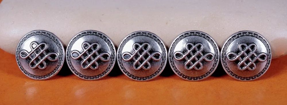 10X21*21 м Античная Серебряная цепочка боковой геометрический узор кельтское кожевенное ремесло декоративные металлические заклепки овальные кнопки