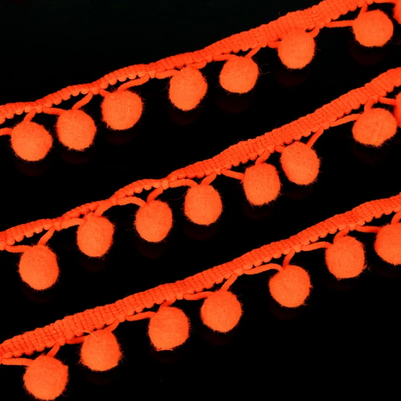 5 ярдов/мешок 20 мм пом кружевная отделка Лента с бахромой с шариками для DIY одежды вечерние домашний декор рукоделие украшения подарочная упаковка - Цвет: Fluorescent Orange