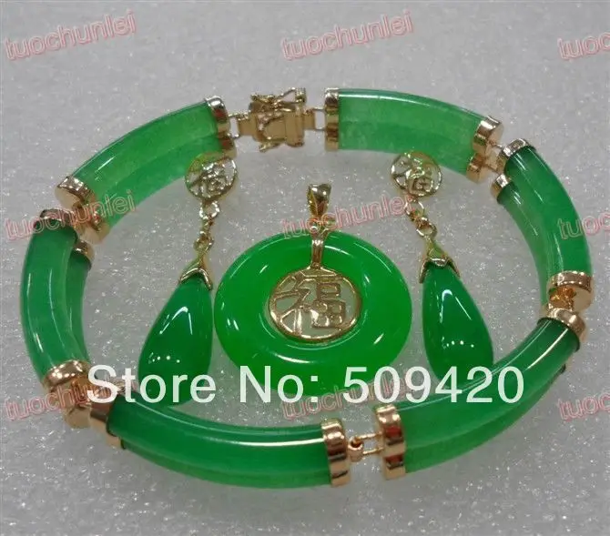 

Free Shipping Wholesale>>>Beautiful Green Jade Link Bracelet Dangle Pendants Necklace Earring Set
