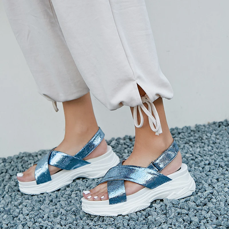 

2019 Summer Flat Platform Leisure Sandals Ladies Genuine Leather Casual Wedges Beach Shoes Woman
