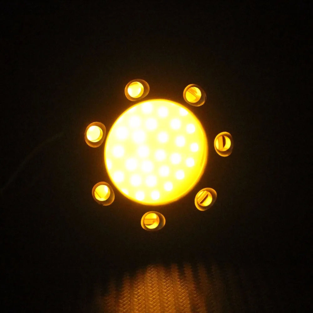LA000301d4