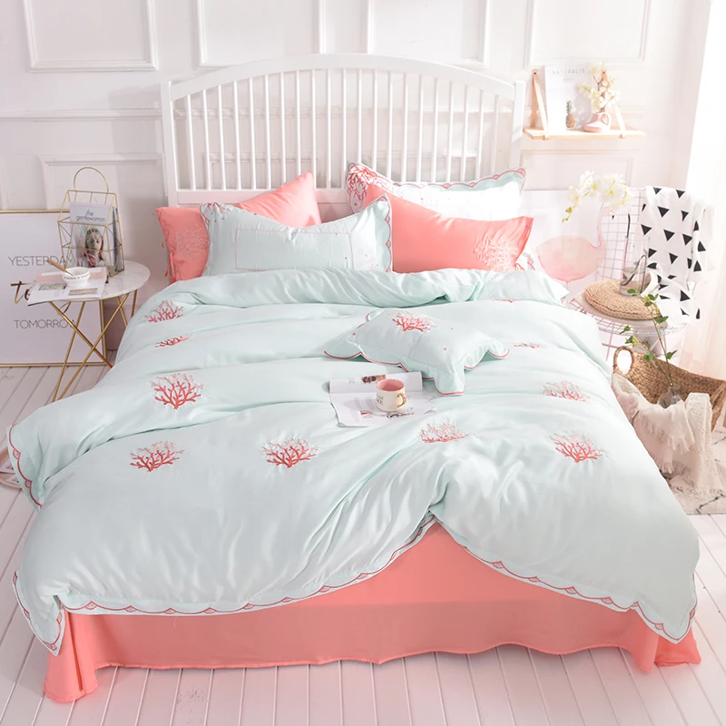 2018 New 4/6/7Pcs Luxury Tencel Coral Sea Bedding Set Embroidery Duvet