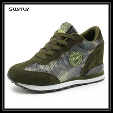 SWYIVY/Женская прогулочная обувь; кроссовки из натуральной кожи на платформе; Новинка года; дышащая Внутренняя высота 5 см; Женская прогулочная обувь