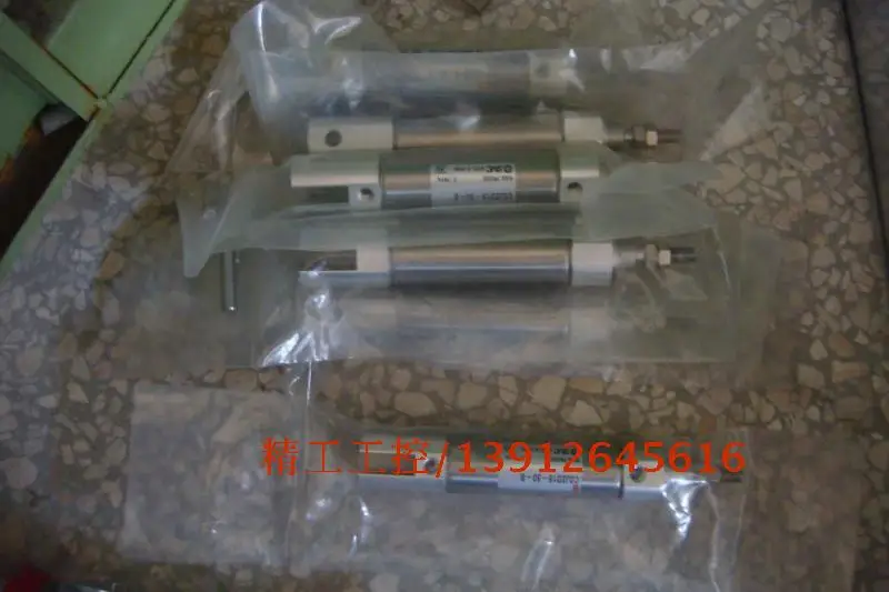 

[SA] Positive! SMC new original pen cylinder CDJ2D16-30-B have spot --2pcs/lot