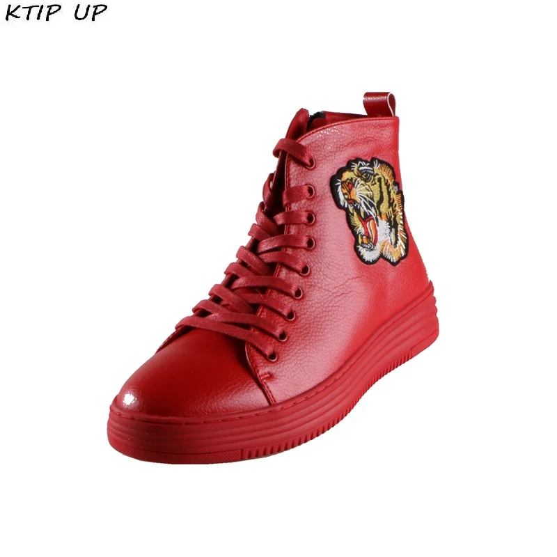 New Fashion Men Shoes Casual Shoes High Top Lace Up Trending Casual Flats Chaussure Homme Hip Hop Zapatos White Mens Shoes