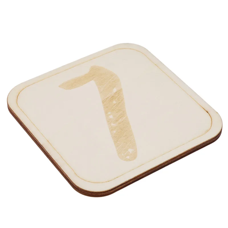 В скандинавском стиле деревянные памятные карты для дня рождения ...