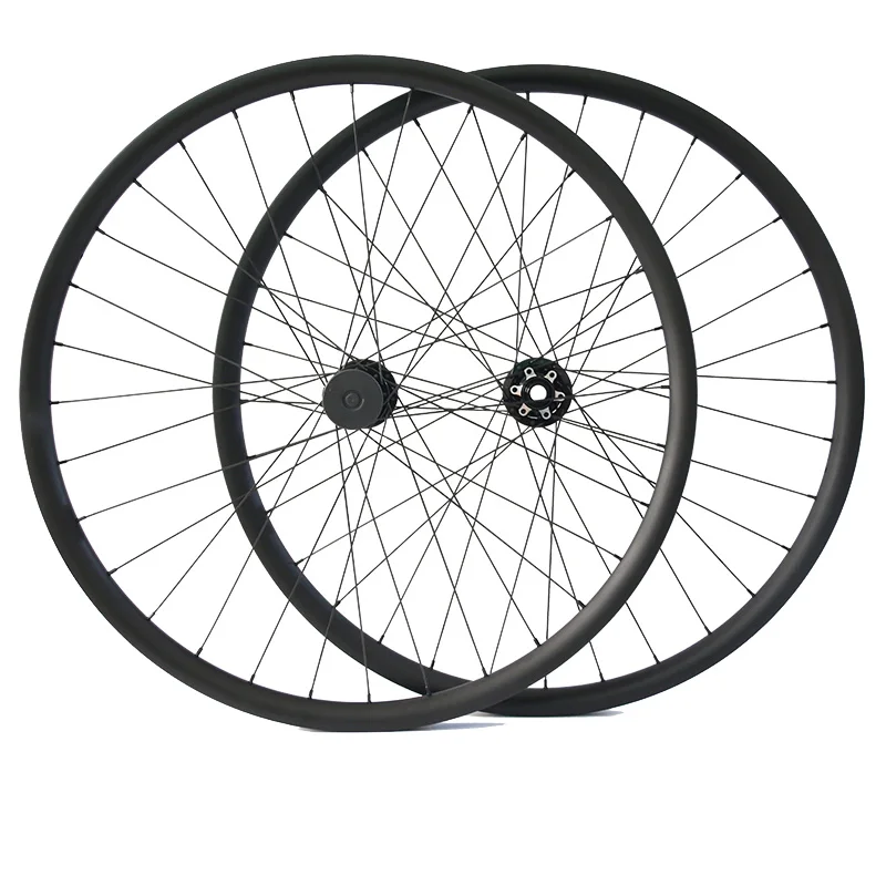 Clearance 26 inch Carbon Mountain Wheels 27.5 ER 32 Holes Novatec D771 D772 Hub Front 9mm*100mm and Rear 9mm*135mm Fit For Shimano 8/9/10 12 Clearance 26 inch Carbon Mountain Wheels 27.5 ER 32 Holes Novatec D771 D772 Hub Front 9mm*100mm and Rear 9mm*135mm Fit For Shimano 8/9/10 12
