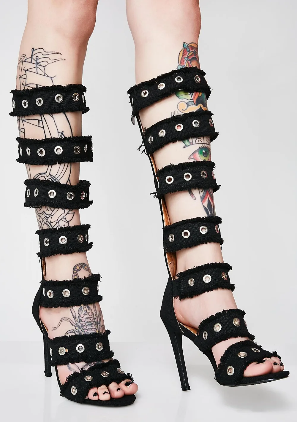 

2018 Hot Metal Decoration Ladies High Heel Boots Summer New Fashion Blue Denim Knee High Gladiator Boots Sexy Cut Out Boots