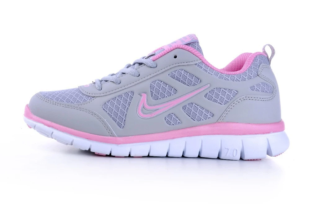 latest sport shoes for ladies
