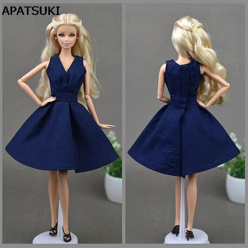barbie robe bleue