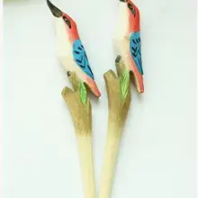 Рекламные высококачественные деревянные ремесла птичий клюв шариковая ручка липа птица подарочная ручка ручной работы деревянная резная цветная ручка