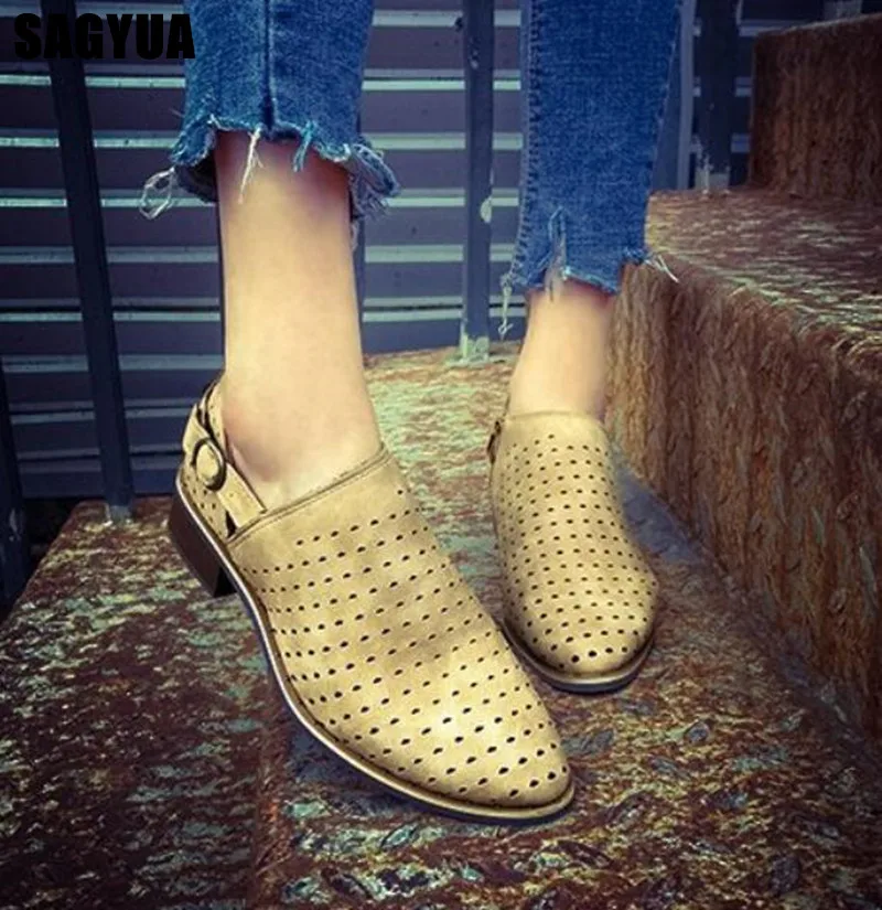 

2019 Summer Women shoes Hollow breathable Pointed Toe Casual Shoes Ladies Ankle Buckle High heels Square heel Pumps Female A20