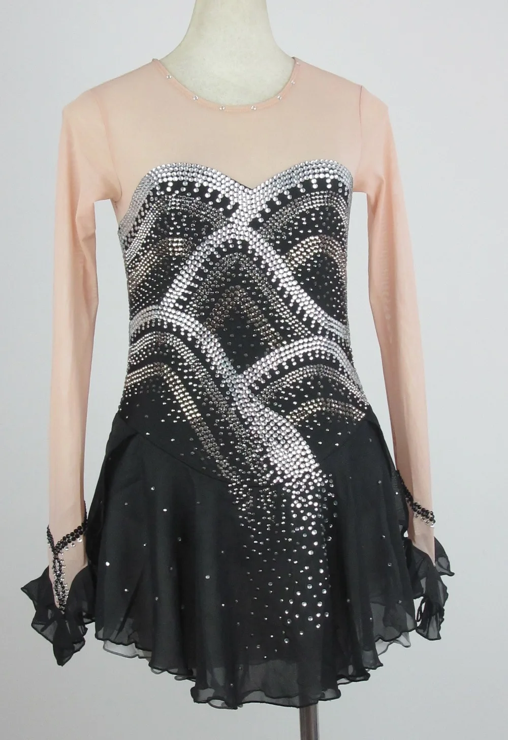 

Free shippingBlackNEW FIGURE ICE SKATING BATON TWIRLING DRESS COSTUME ADULTSD100