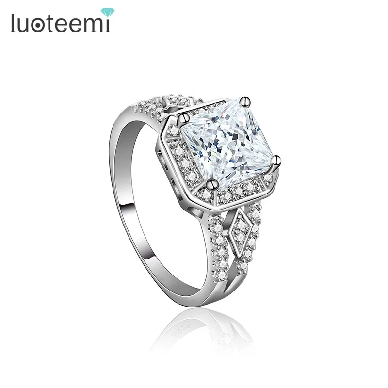

LUOTEEMI Engagement Ring for Women White Gold-Color Wedding Square CZ Crystal Jewelry Trendy Bague Luxury Bijoux Accessories