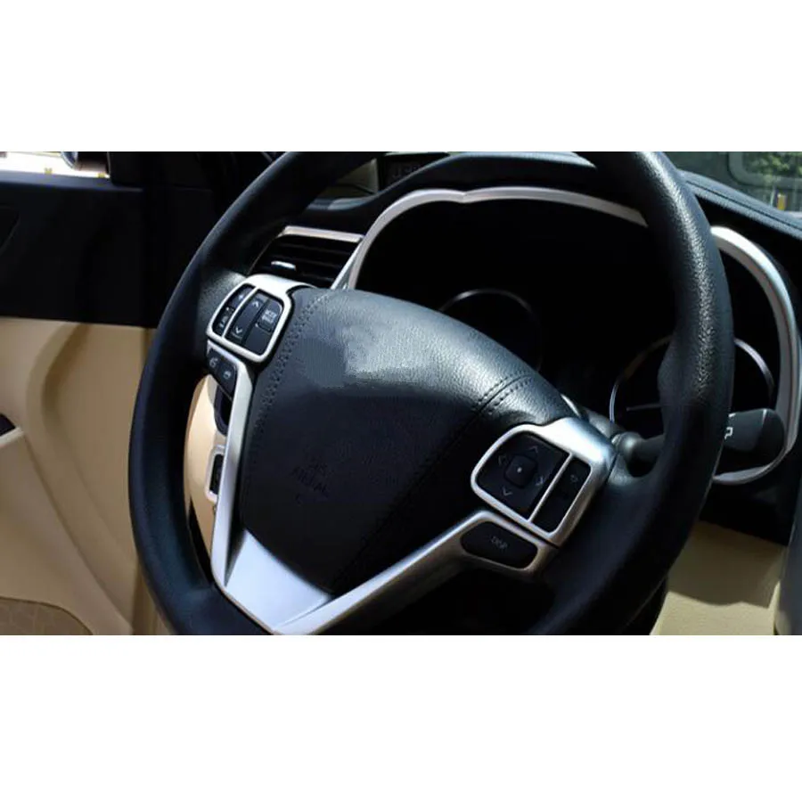Наклейка на рулевое колесо для Toyota Highlander 2015 2016 матовая серебристая 2 шт./компл. |