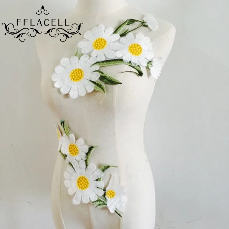 

Daisy Flower Embroidered lron on Patch Lace Applique Garment Embroidery Dress Patches Clothing DIY Accessory
