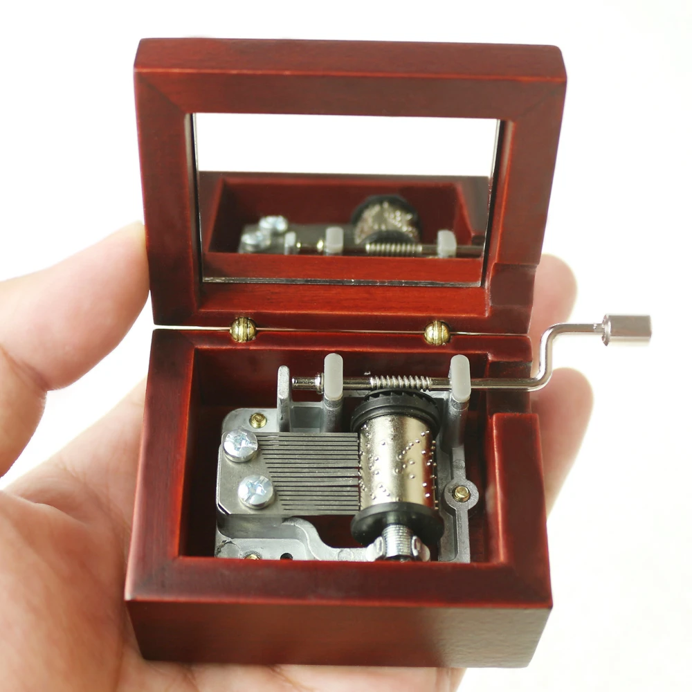 Sinzyo Carved wooden hand crank la vie en rose Music Box Mechanism