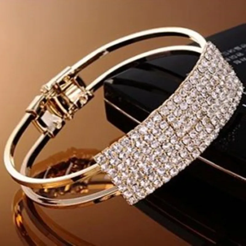 

Fashion Korea sweet Hollow out rhinestone bracelet bangle jewelry crystal for girls Free shipping