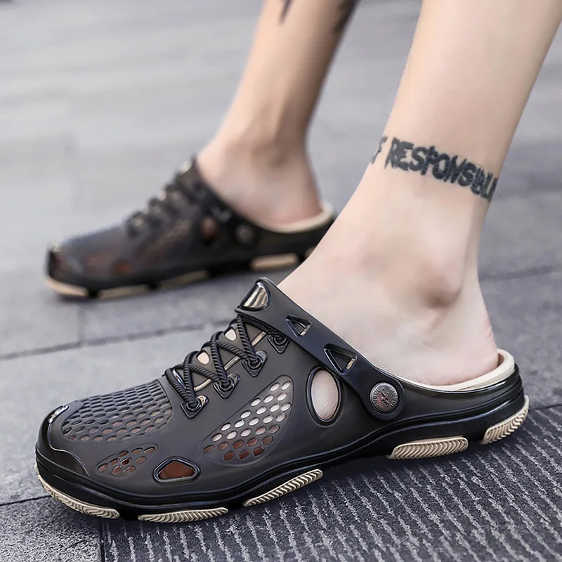 

Hollow Mans Footwear Summer Comfortable Clogs On The Platform PVC Upper Slippers Men EVA Sole Beach Shoes Male Chaussure Homme