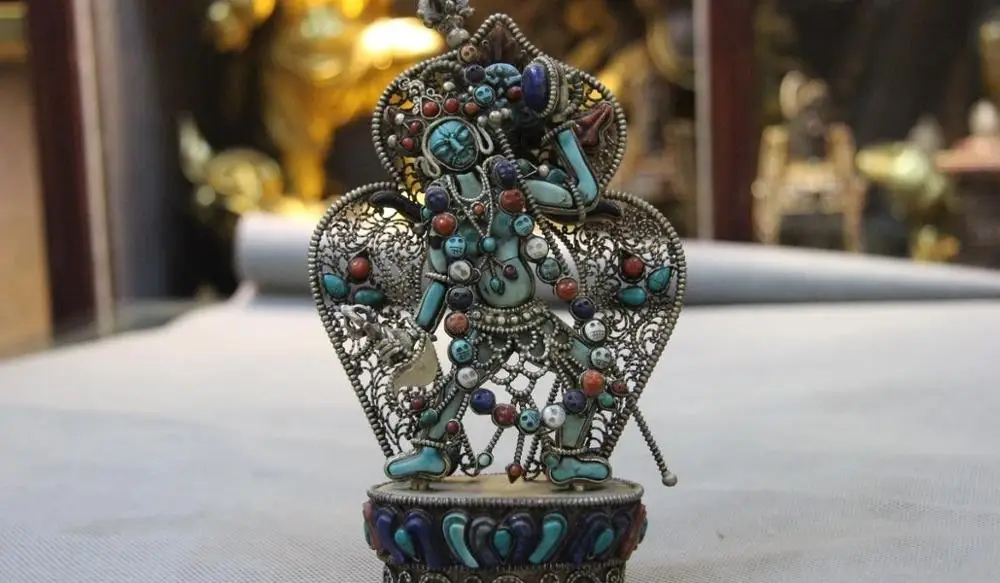 

Tibet buddhism White Copper Silver inlay Turquoise Coral Gem Vajravarahi Buddha 8.02
