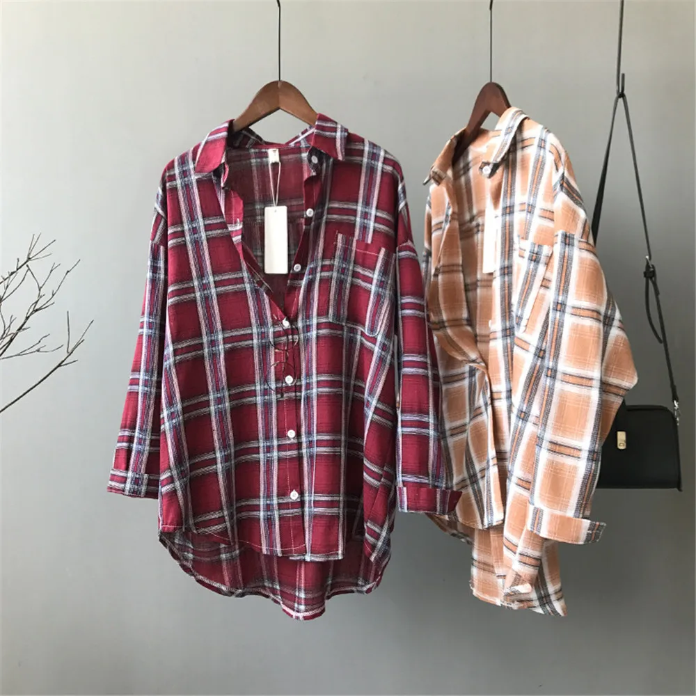 Autumn Boyfriend Style Women Blouse 2018 All Occasion Match casual College shirt long sleeve turn-down collar Plaid Office Shirt (4)