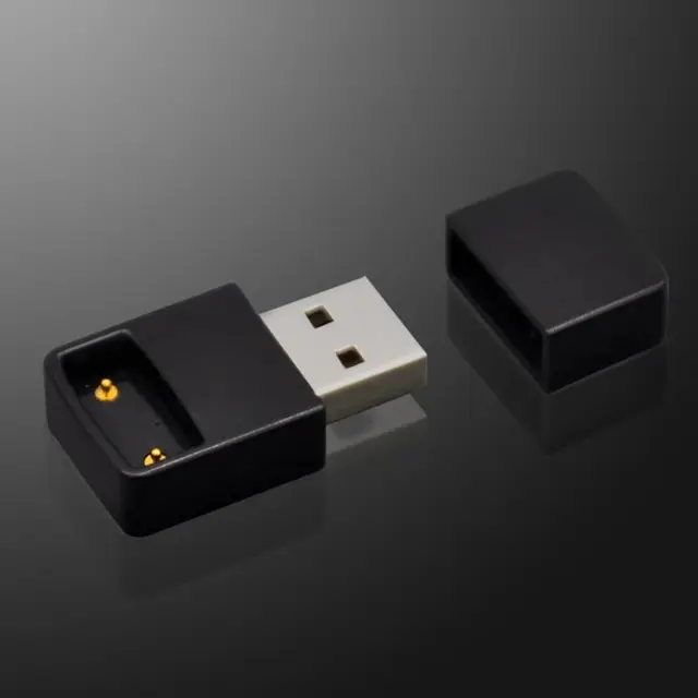 Przenośny czarny USB ładowarka połączenia Port ładowania dla Przenośny czarny USB ładowarka połączenia Port ładowania dla