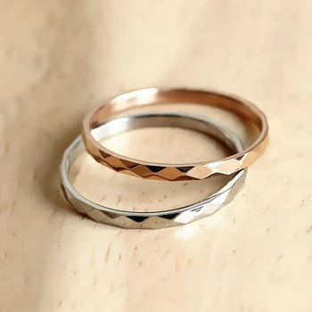 

Prismatic small tail ring rose gold titanium steel ring female