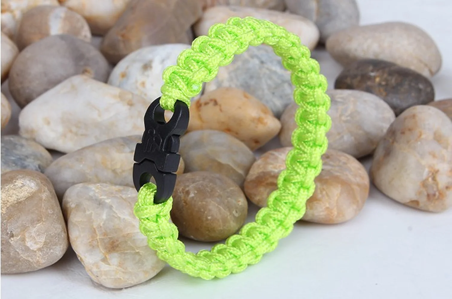 Outdoor climbing couple luminous umbrella rope bracelets Outdoor